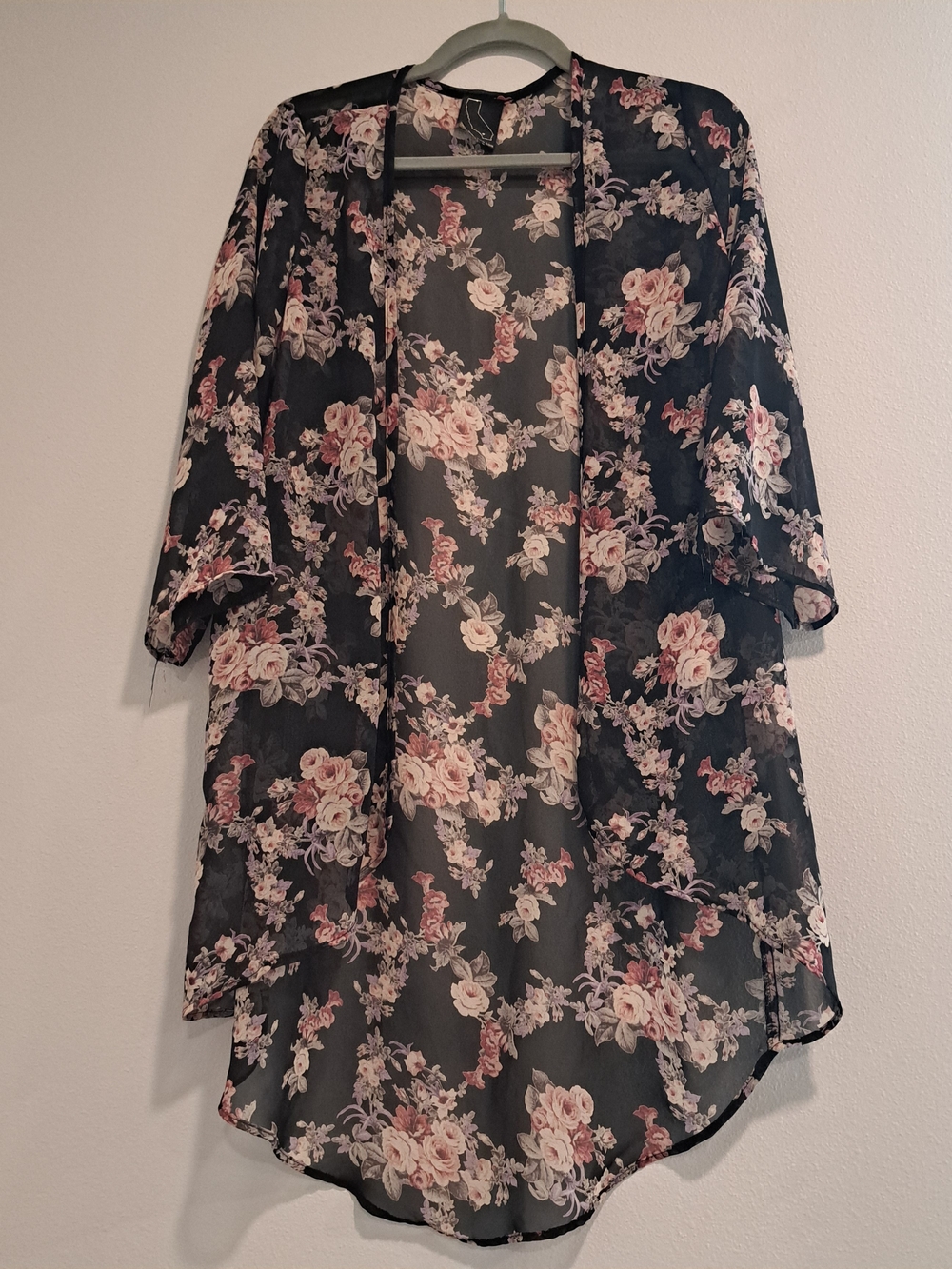 Nectar Clothing Black Pink Floral Kimono Boho Open Front Size  S/M